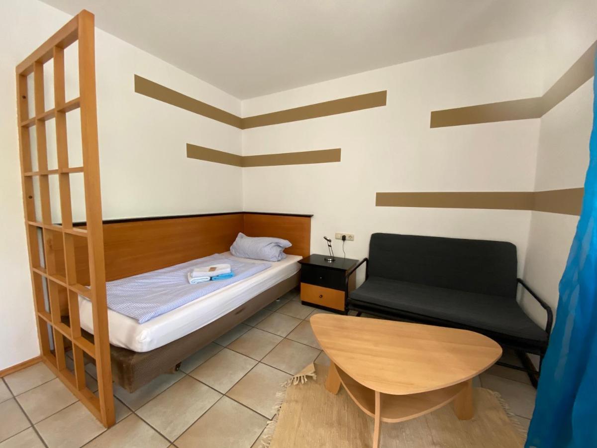 Apartmenthaus Home24 Chemnitz Exteriör bild
